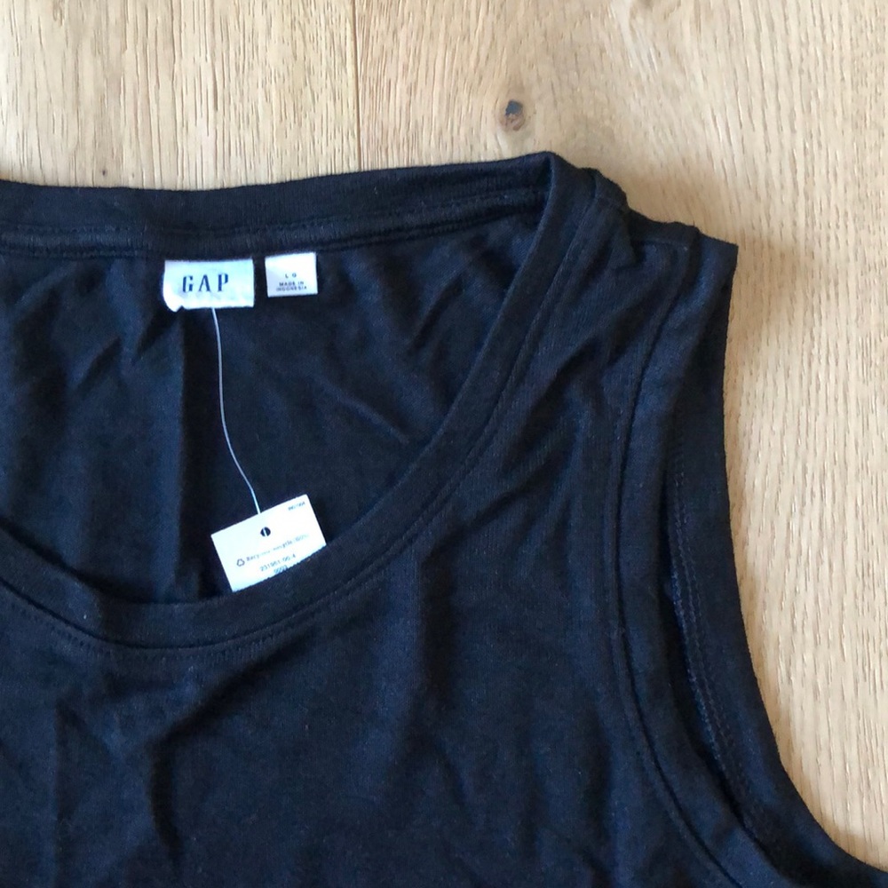 Flowy Muscle tee - Picture 2 of 3